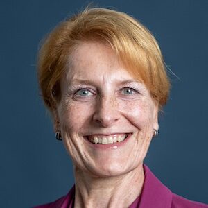 Dr. Bettina Schickinger-Fischer