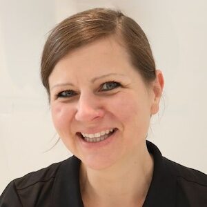 Dr. Gabriela Hoppe